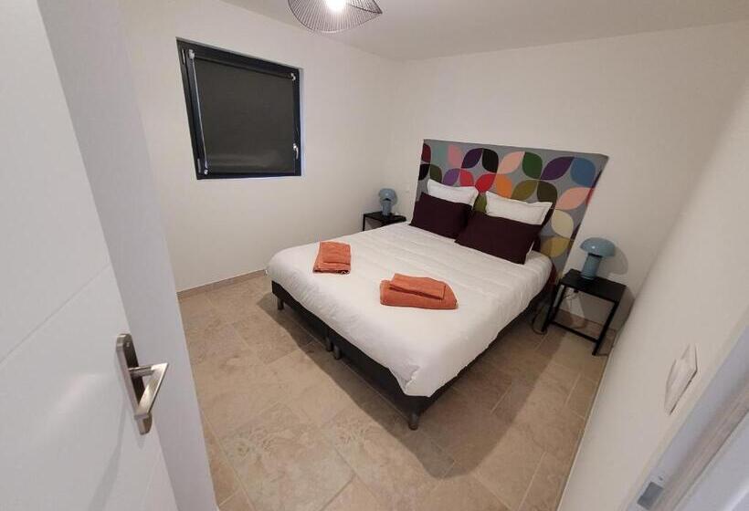 تختخواب و صبحانه La Bastide De L Adrech