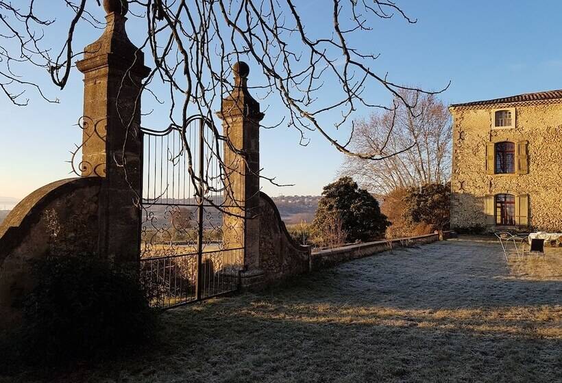 تختخواب و صبحانه La Bastide De L Adrech