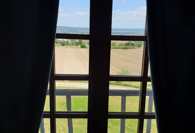 تختخواب و صبحانه La Bastide De L Adrech