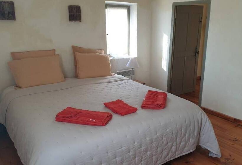 تختخواب و صبحانه La Bastide De L Adrech