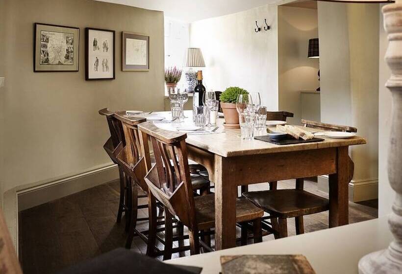 Hostal The Masons Arms