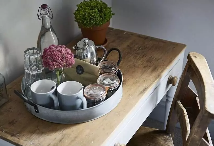 Hostelli The Masons Arms