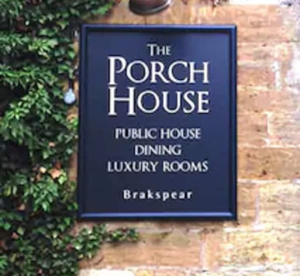 Hostal The Porch House