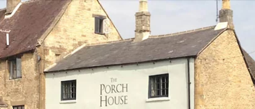 Hostal The Porch House