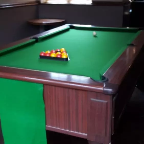 Hotelli Colin Grazier