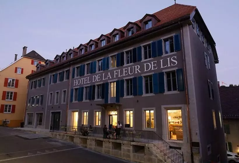 Hotelli Fleur De Lis