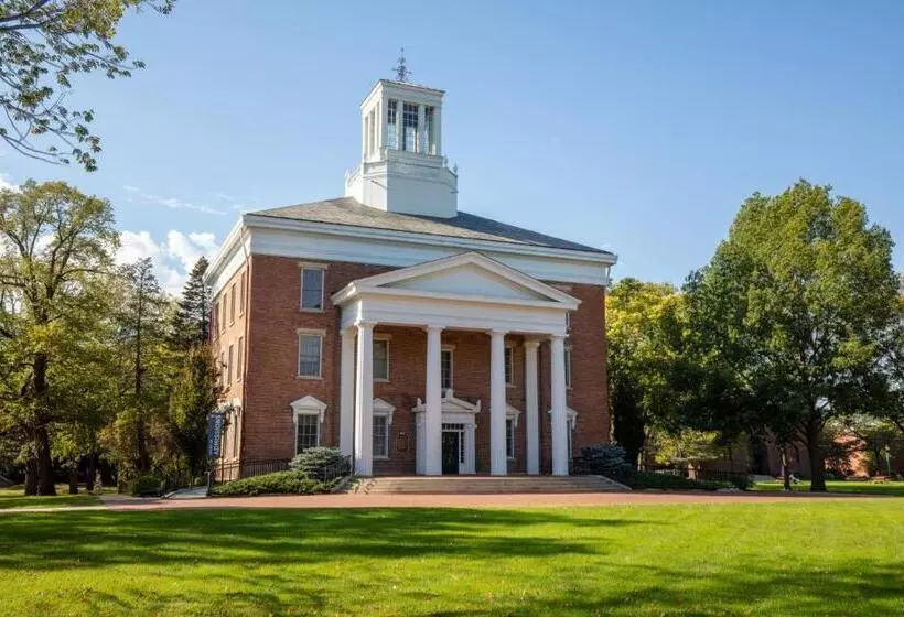 ホテル Holiday Inn Express & Suites   Beloit, An Ihg