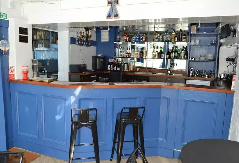 Hotel Smugglers Haunt