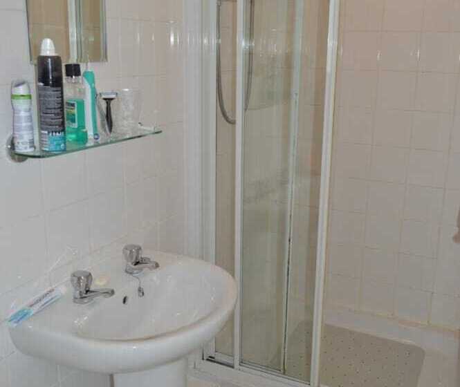 Hotel Smugglers Haunt