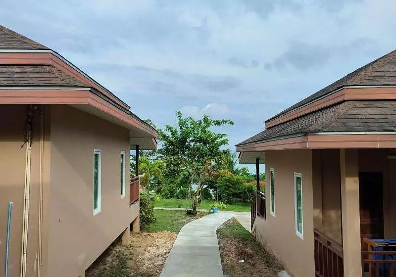 Hotelli Sunrise Beach Koh Yao Resort