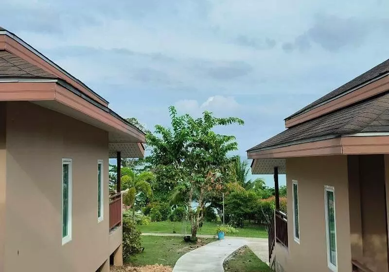 Hotelli Sunrise Beach Koh Yao Resort