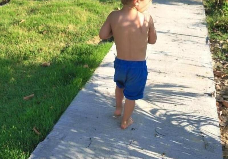 בית מלון כפרי Sunrise Beach Koh Yao Resort