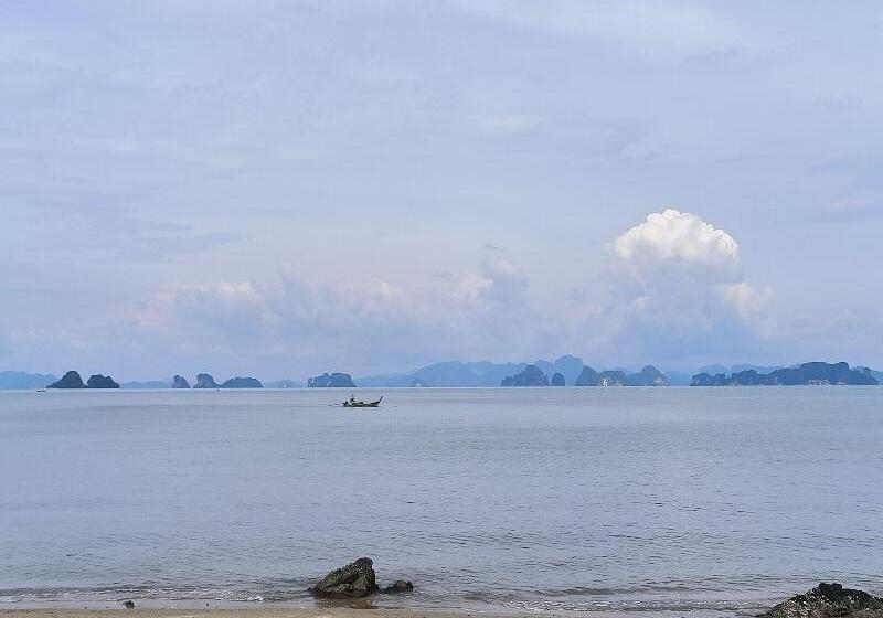 בית מלון כפרי Sunrise Beach Koh Yao Resort