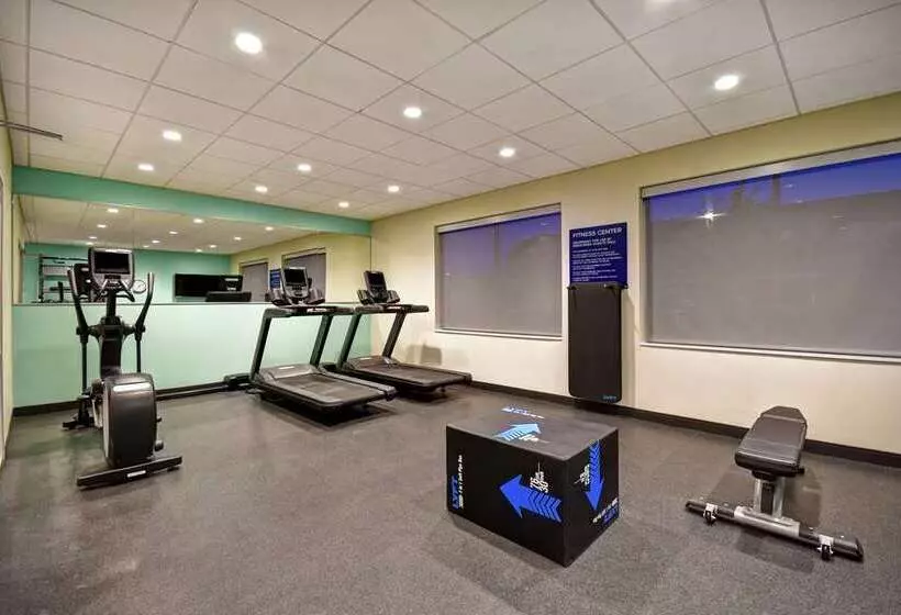 ホテル Tru By Hilton Cincinnati Airport South Florence