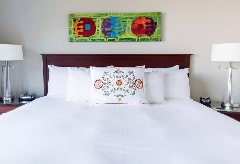 Hotelli Whale Cove Inn