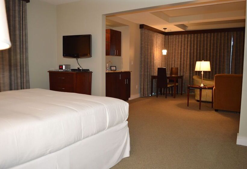 Hotel Whale Cove Inn