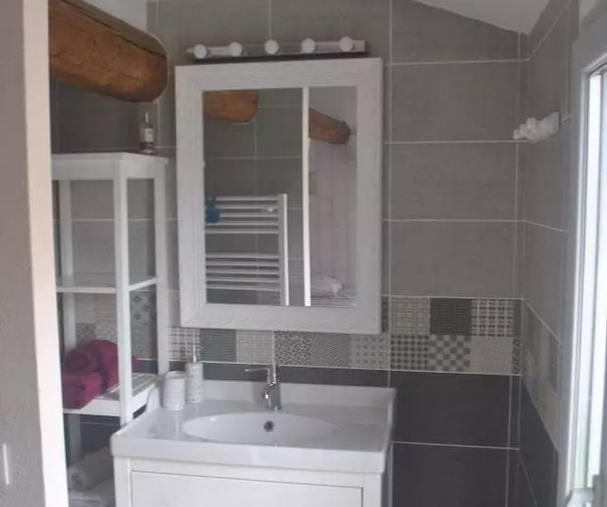 La Maison Du Chat Roi. Chambre D Hote