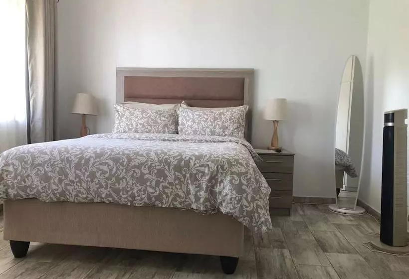 Levon's Bed & Breakfast