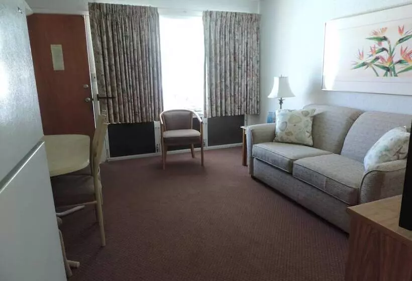 Panoramic Motel & Apartments