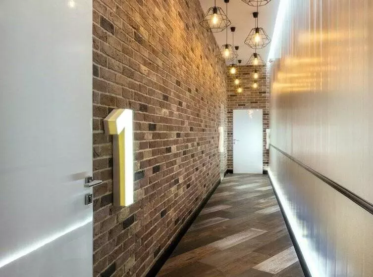 Theatre Boutique Apart