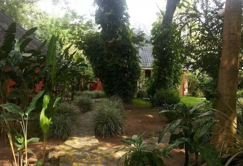 White Castle Hotel Arua
