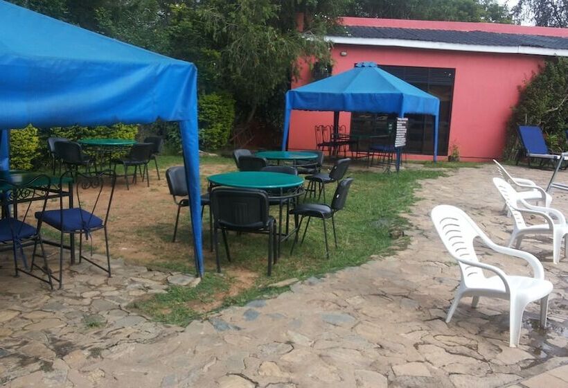 White Castle Hotel Arua