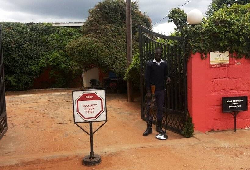 White Castle Hotel Arua