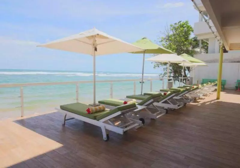 Отель Coral Rock By Bansei