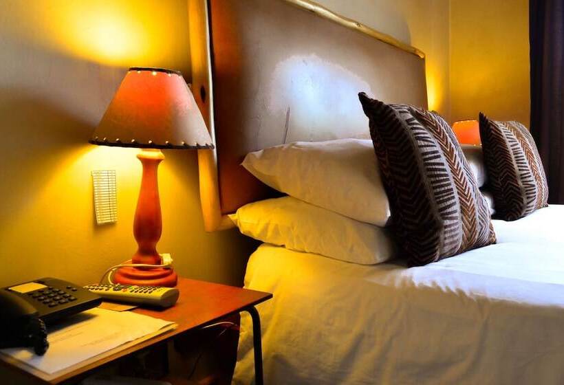 Hotel Ikhaya Lodge