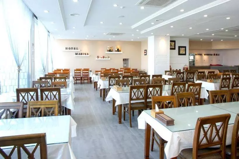 בית מלון כפרי Jeju Marina