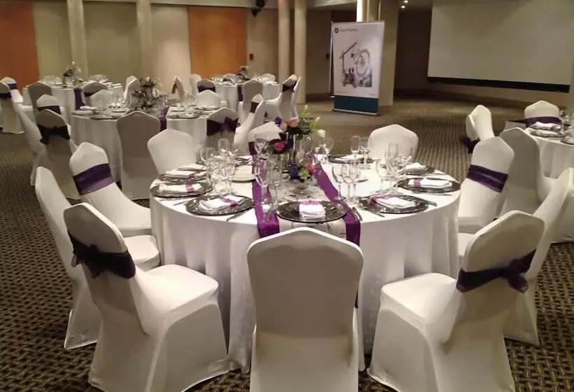 בית מלון כפרי President