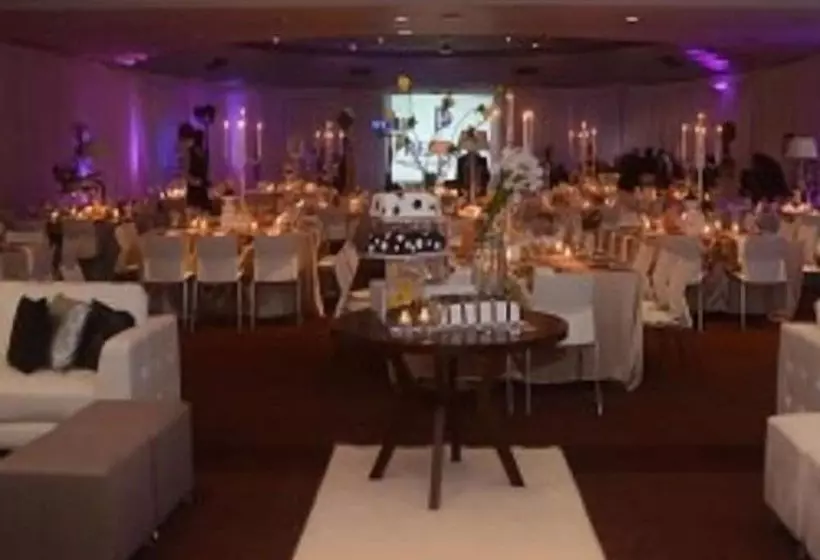 בית מלון כפרי President