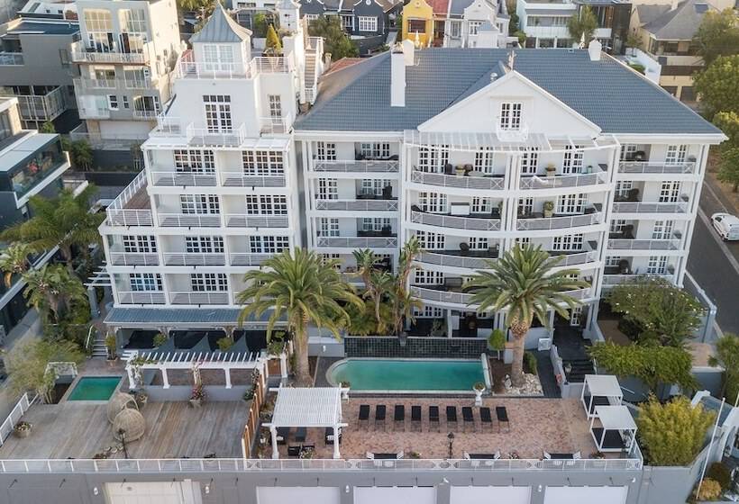 ホテル Romney Park Luxury Apartments