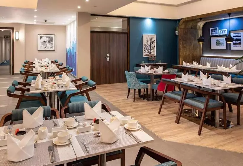 ホテル Town Lodge Johannesburg Airport