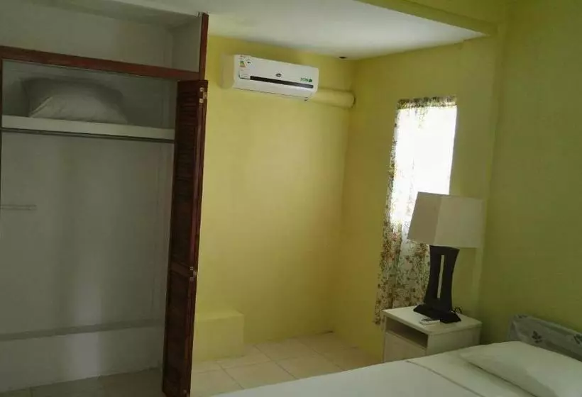 Caribbean Holiday Apartment