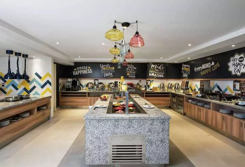 ホテル Hampton By Hilton Dubai Al Barsha