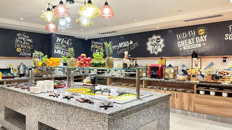 هتل Hampton By Hilton Dubai Al Barsha