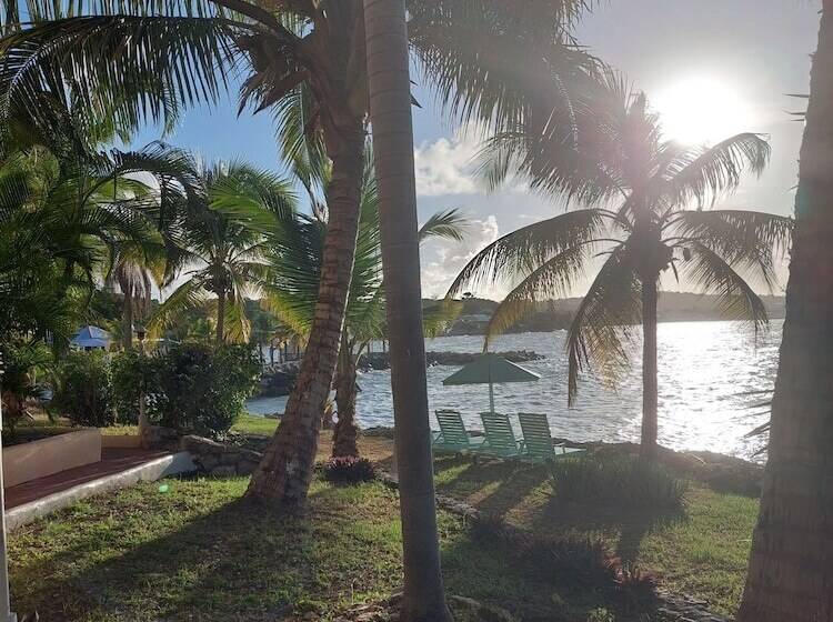 ホテル Northshore Seaside Suites