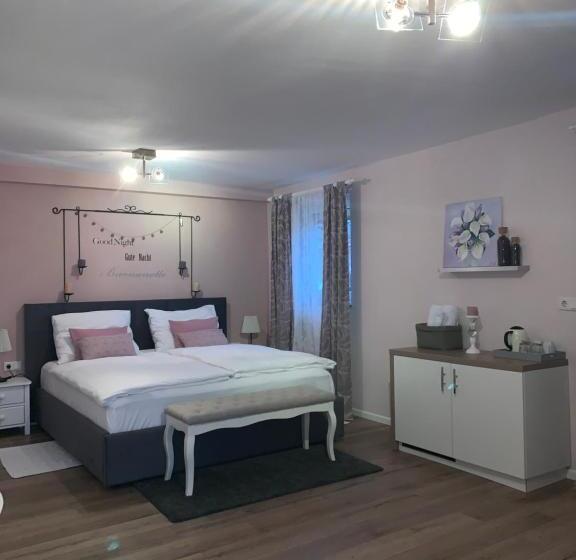 Pool Apartments Plitvice Lakes