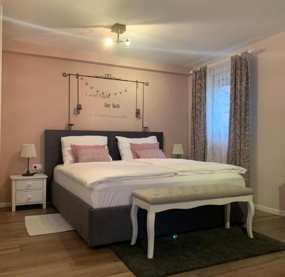 Pool Apartments Plitvice Lakes