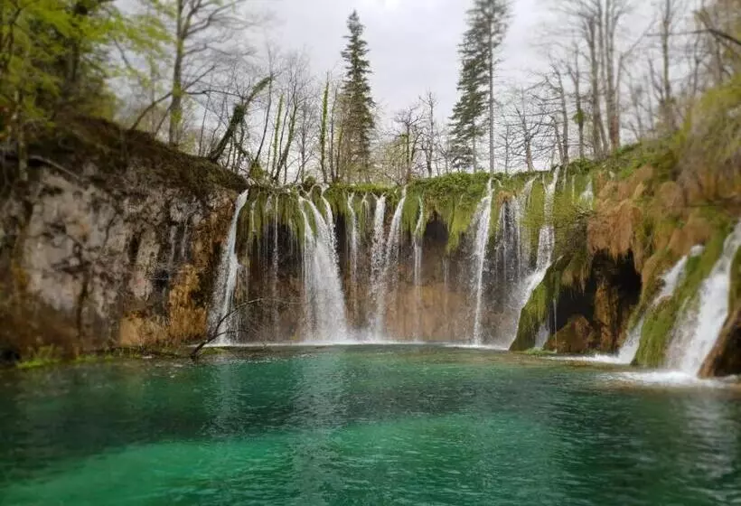Pool Apartments Plitvice Lakes