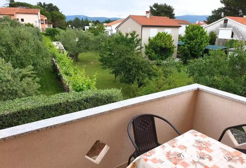 Apartments Elvira