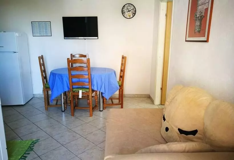 Apartments Adriatic Blue With Pool