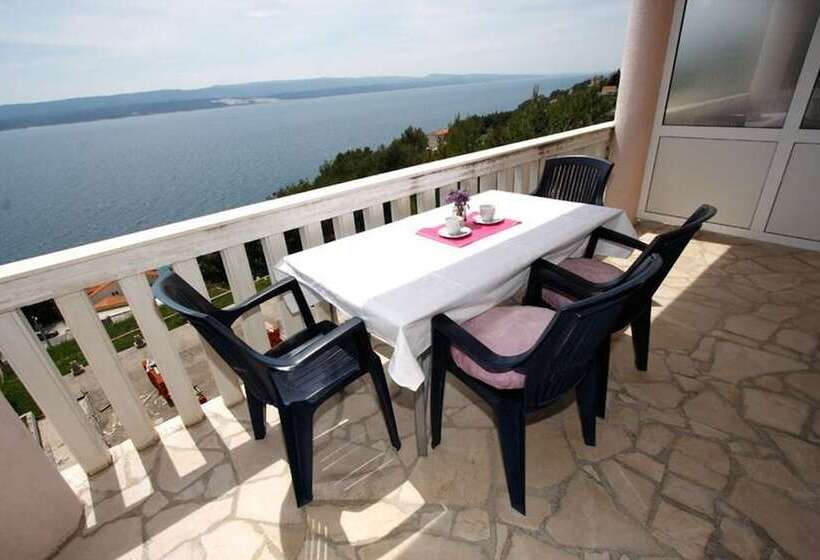 Apartments Adriatic Blue With Pool