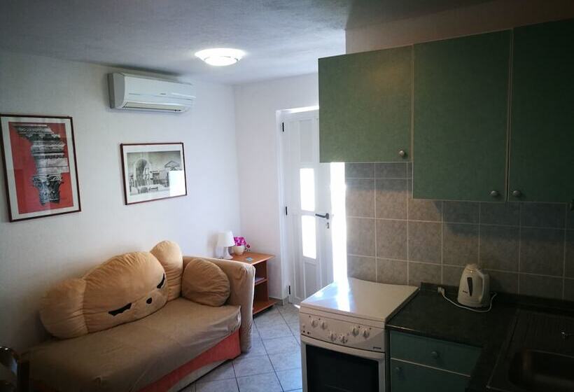 Apartments Adriatic Blue With Pool