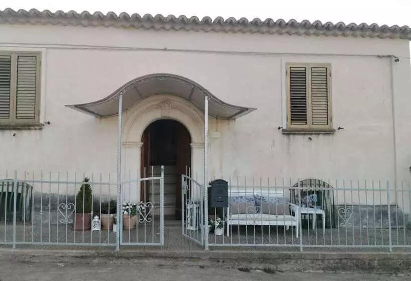 Aamiaismajoitus (B&B) Al Passo Di Thalia