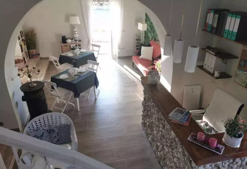 Aamiaismajoitus (B&B) Al Passo Di Thalia