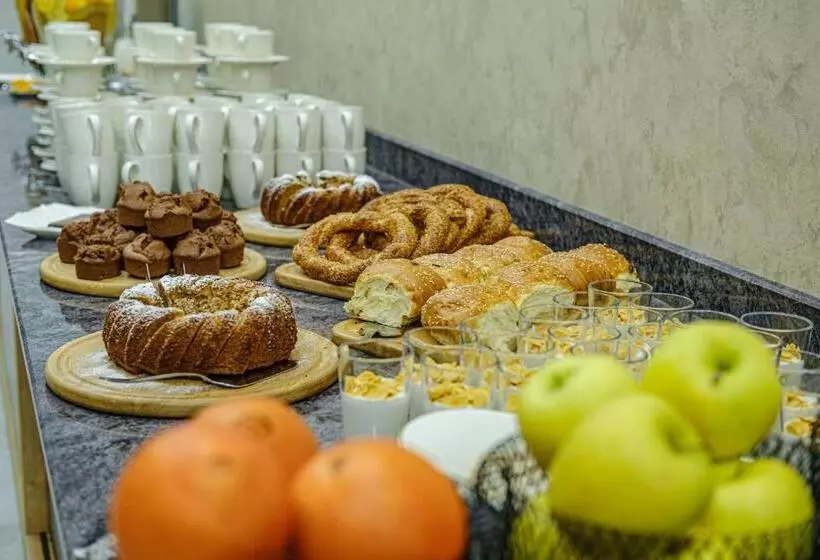 ホテル Best Western Plus Batumi