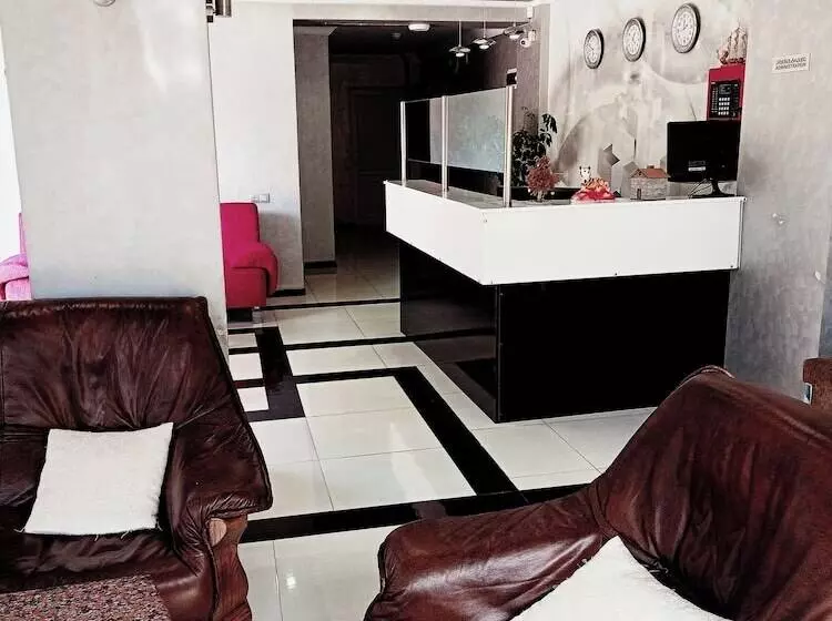 ホテル Best Western Plus Batumi