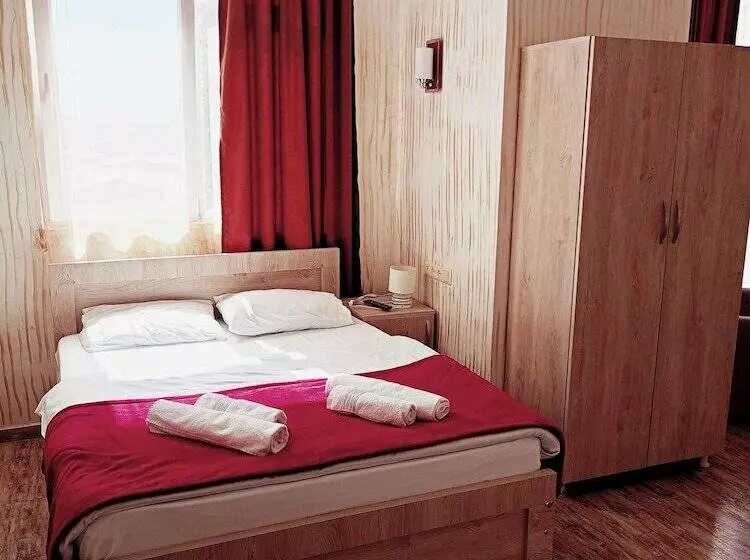 ホテル Best Western Plus Batumi